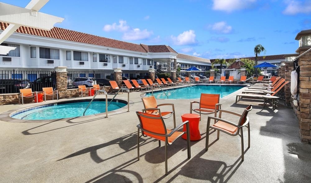 Tropicana Inn & Suites Anaheim Exteriér fotografie