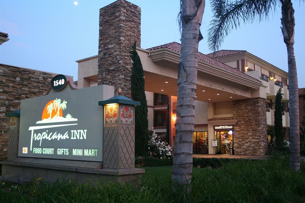 Tropicana Inn & Suites Anaheim Exteriér fotografie